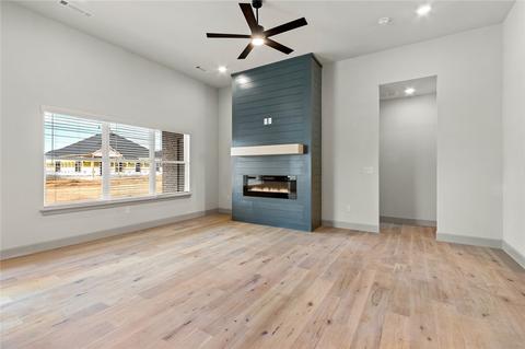 1061 Mammoth St, Centerton, AR 72719 photo 7