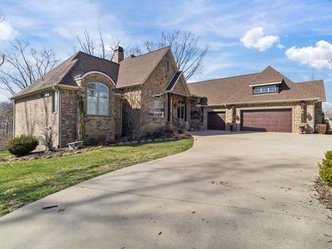 1301 Royal Ave, Centerton, AR 72719 photo 3