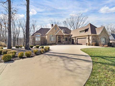 1301 Royal Ave, Centerton, AR 72719 photo 1