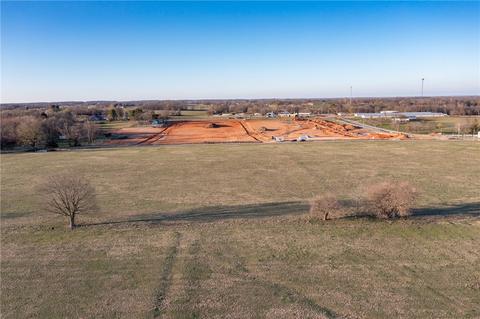 4 Th St, Highfill, AR 72761 photo 13