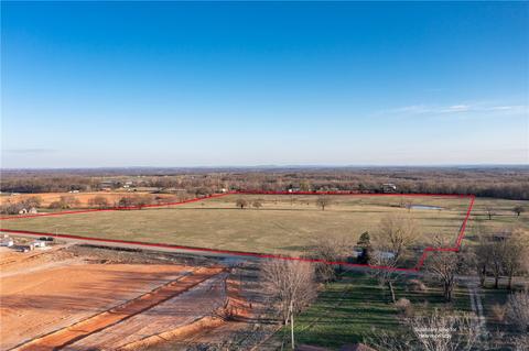 4 Th St, Highfill, AR 72761 photo 15
