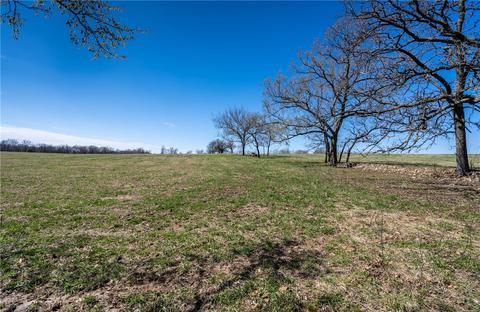 4 Th St, Highfill, AR 72761