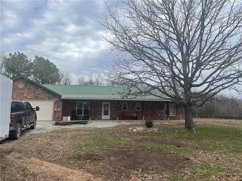 468145 E 648, Watts, OK 74964