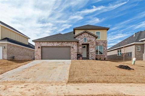1051 Mammoth St, Centerton, AR 72713