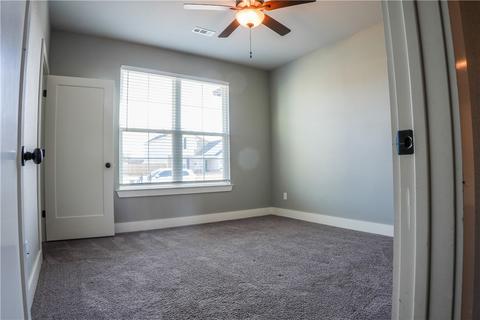 797 Lyon Loop, Springdale, AR 72764 photo 4