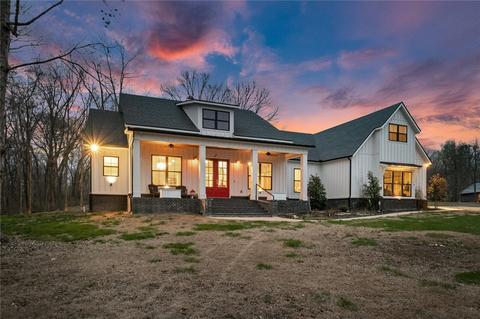 9420 Nomad Rd, Bentonville, AR 72712