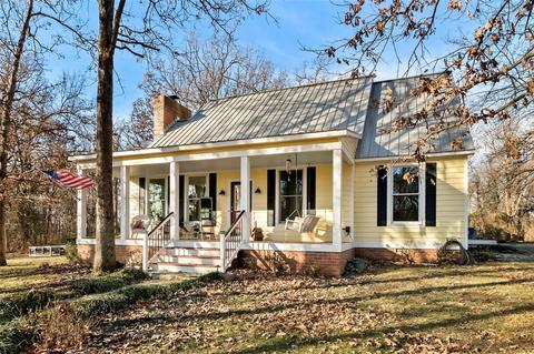 13441 Big Red Ln, Siloam Springs, AR 72761