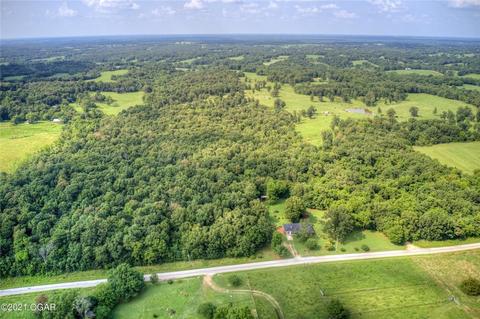 1702 Elbert Rd, Anderson, MO 64831 photo 4
