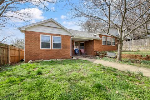 133 E Conner St, Fayetteville, AR 72701