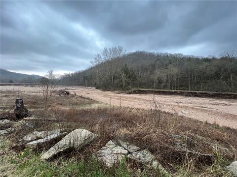 000 Farm Road 2285, Seligman, MO 65745