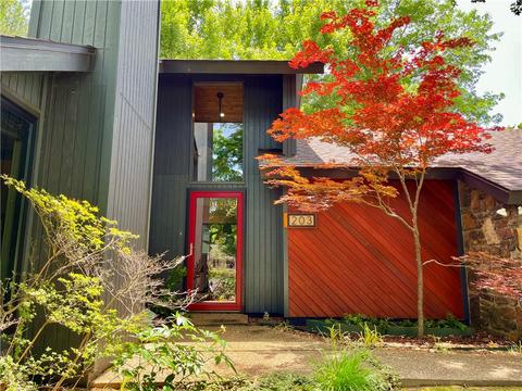 203 E Andrew Ave, Springdale, AR 72764 photo 6