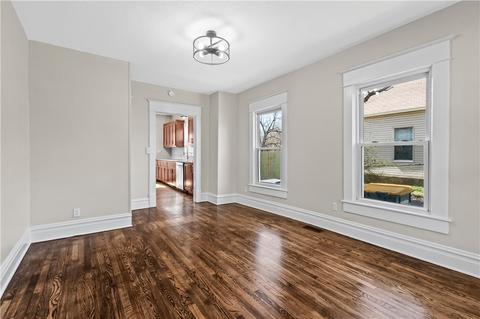 516 E Spring St, Rogers, AR 72756 photo 4