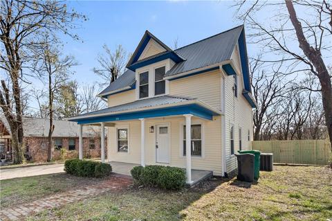 516 E Spring St, Rogers, AR 72756 photo 14