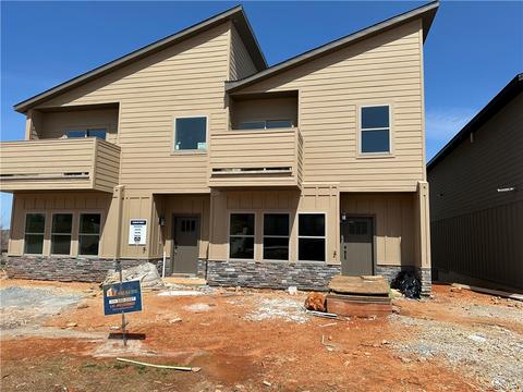 2244 Million Ln, Fayetteville, AR 72704