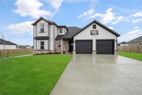 1076 Lyon Loop, Springdale, AR 72764