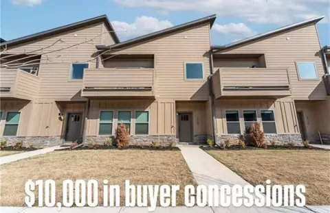 2204 W Million Ln, Fayetteville, AR 72704