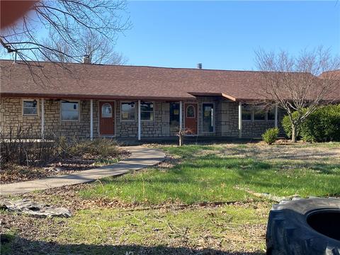 12421 Route E, Pineville, MO 64856 photo 12