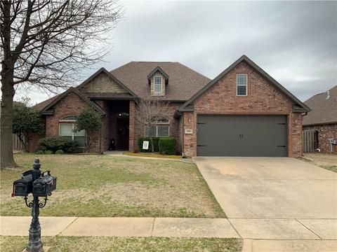 2003 Morter Pl, Rogers, AR 72758
