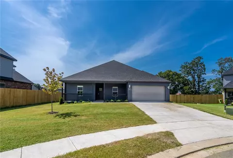 501 Ryder St, Gentry, AR 72734