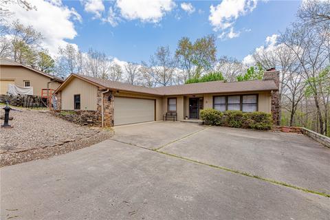 3 Rockford Ln, Bella Vista, AR 72715