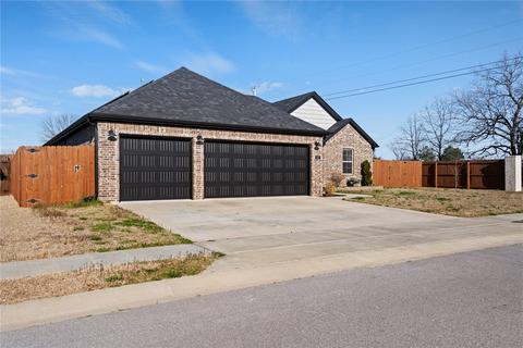 357 Brinley St, Springdale, AR 72762 photo 2