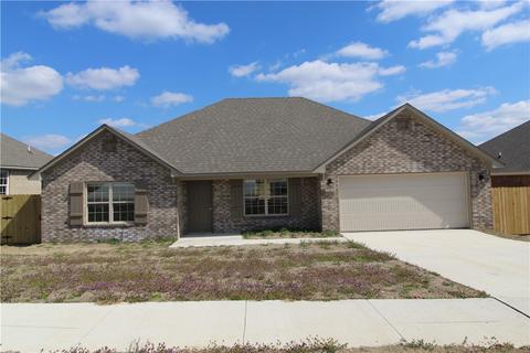 1024 Vista St, Gentry, AR 72734