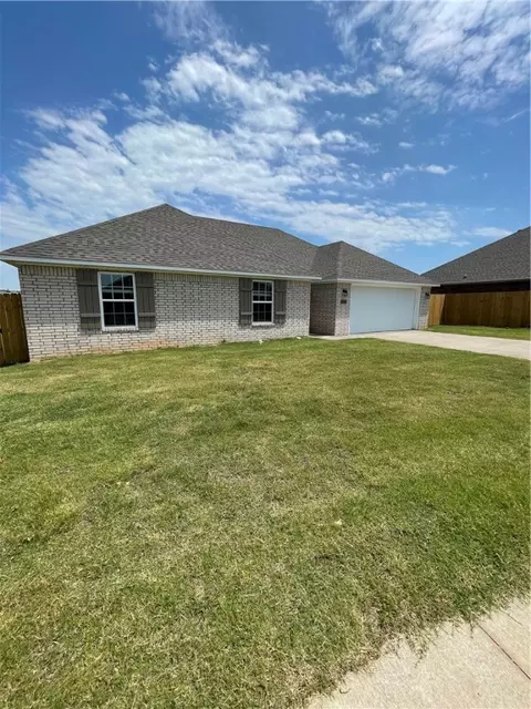2108 Brown Bear Ln, Gentry, AR 72734