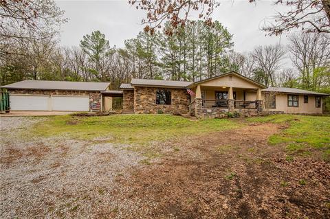 12232 Strain Community Rd, Fayetteville, AR 72701