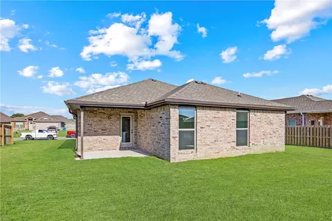 205 Post Oak Ave, Gentry, AR 72734 photo 4