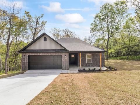 42 Rockhill Ln, Bella Vista, AR 72715