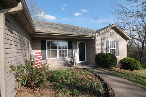 3 Sennen Ln, Bella Vista, AR 72714