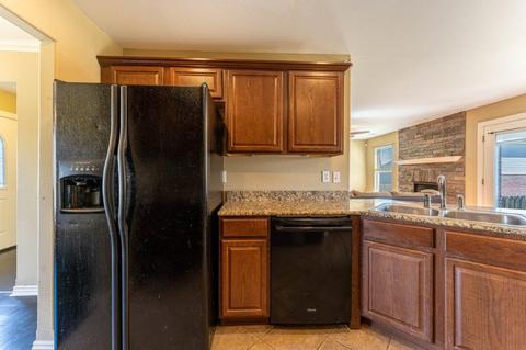 701 Paint Ln, Centerton, AR 72719 photo 4