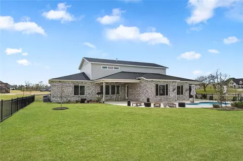 1740 Westend Ave, Centerton, AR 72719