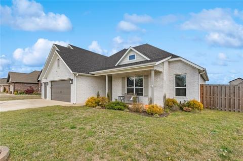 764 Malbec Rd, Springdale, AR 72762 photo 2