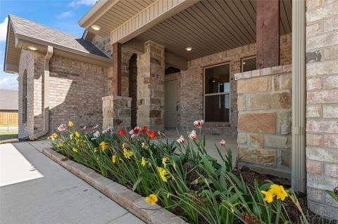 2401 England Ln, Pea Ridge, AR 72751