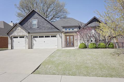 3702 SW Sandstone Ave, Bentonville, AR 72712