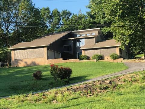 1116 E Prairie Creek Dr, Rogers, AR 72756
