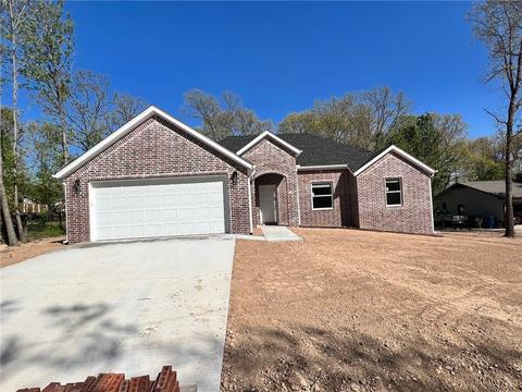 3 Baltasound Ln, Bella Vista, AR 72715