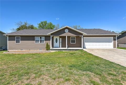 407 Paradise Heights Dr, Berryville, AR 72616