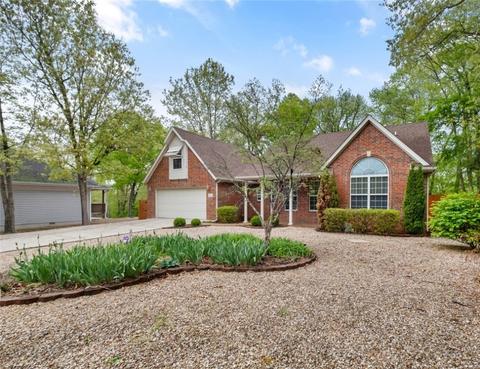 10 Applecross Ln, Bella Vista, AR 72715