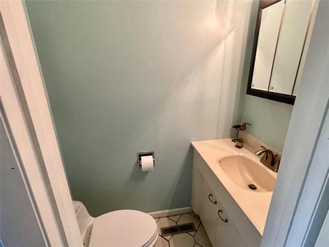 203 Suttle Dr, Springdale, AR 72764 photo 12