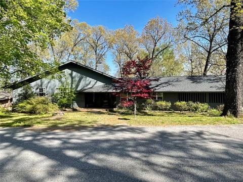 203 Suttle Dr, Springdale, AR 72764 photo 1