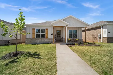 6302 SW Beacon St, Bentonville, AR 72713