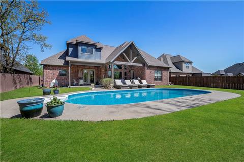 507 NE Green Creek Rd, Bentonville, AR 72712