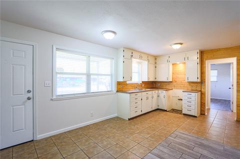 1203 Watson Ave, Springdale, AR 72764 photo 6