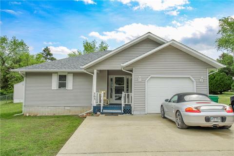 303 South, Flippin, AR 72634