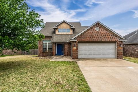 199 Callie Ln, Centerton, AR 72719