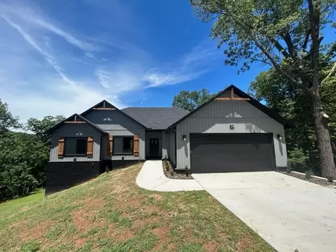 24 Damerham Ln, Bella Vista, AR 72714