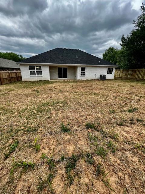 1832 D St, Rogers, AR 72756 photo 5
