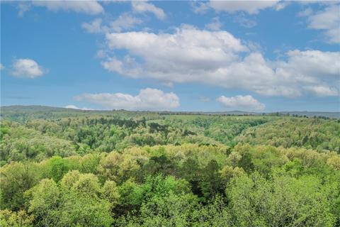 3 Silver Ridge Road, Eureka Springs, AR 72632